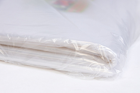 Купить Полиэтиленовая пленка, нарезка 200 МКМ п/э 1 сорта ширина - 6 м (60 кв.м) в Москве